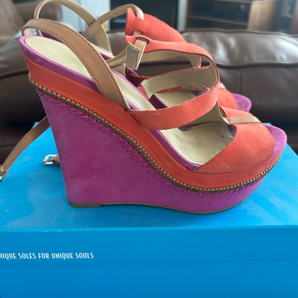 Hot pink/salmon PLATFORMS! - Picture 2 of 6